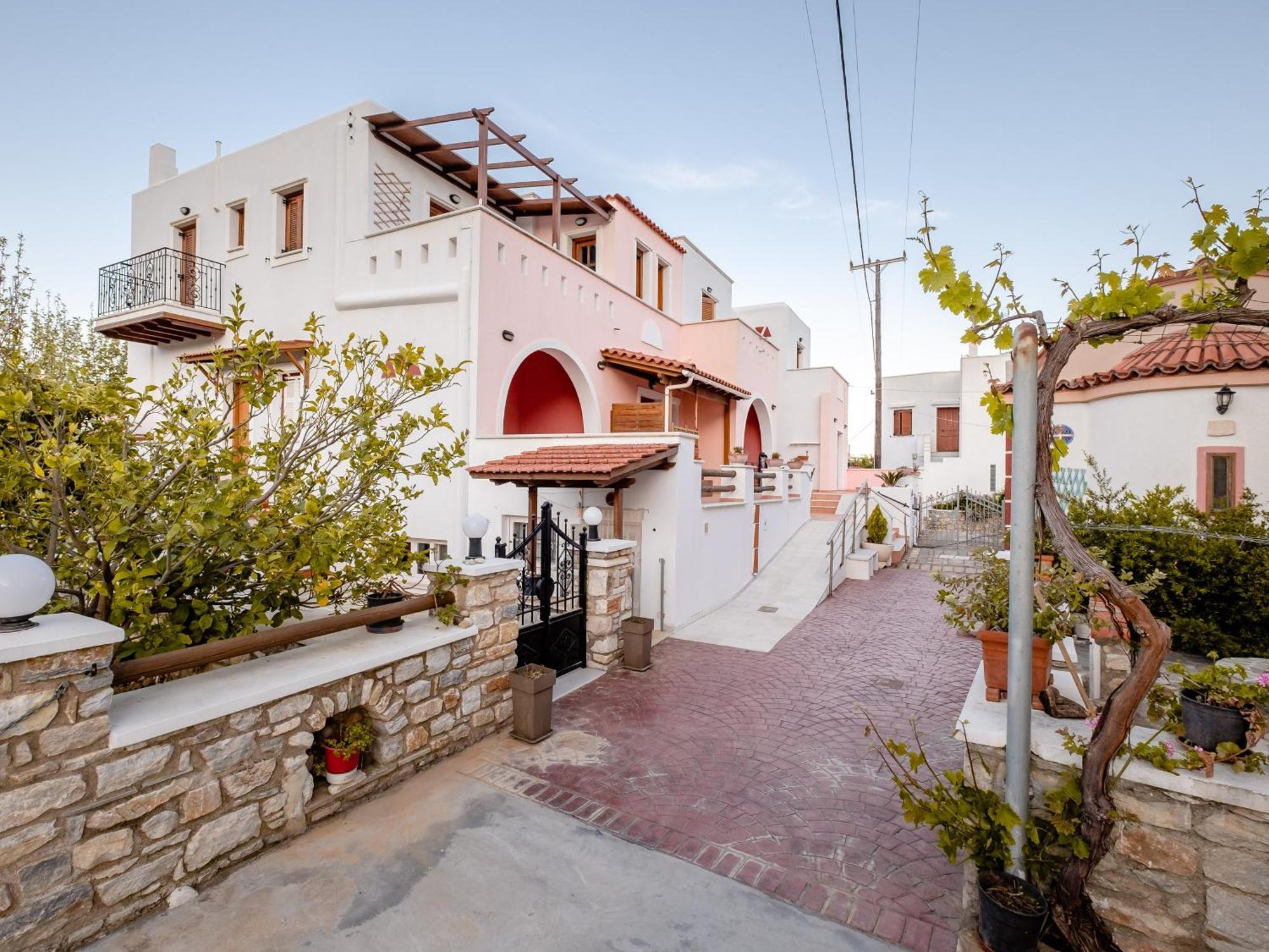 Khalkíon Cozy & Peaceful Apartment In Chalki מראה חיצוני תמונה