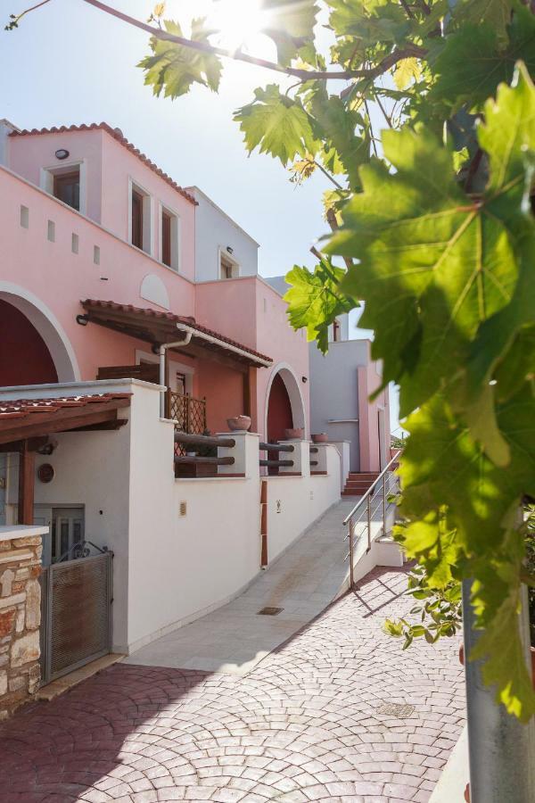 Khalkíon Cozy & Peaceful Apartment In Chalki מראה חיצוני תמונה